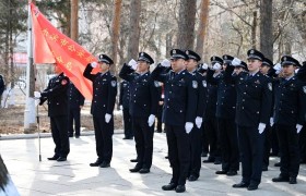 赓续英烈精神 熔铸忠诚警魂  哈尔滨市公安局松北分局组织开展  清明祭英烈活动