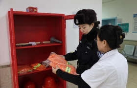 【春雷行动】冰城公安：创新主防警务  为“九小场所”安全隐患“大扫除”