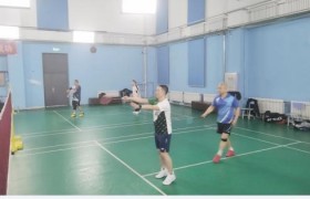 活力羽球 悦动职场——鸡西移动公司羽毛球兴趣小组绽放激情