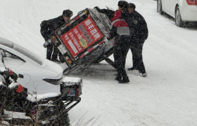 冰城公安：栉风沐雪 总有一抹藏蓝在守护