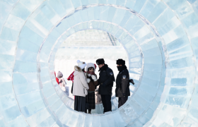 冰城公安“护游模式”全面开启  为冰雪大世界筑牢安全屏障