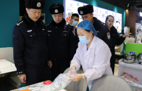 全链条监管 全方位守护  冰城公安拧紧旅游季食品“安全阀”