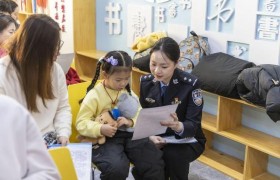 小手拉大手 文明过佳节  哈尔滨公安双信联动  筑牢烟花爆竹安全防线