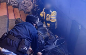 冰城寒冬暖心事 民警巡逻中援手解骑手燃眉急