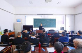 警护桑榆守平安 温情服务暖夕阳