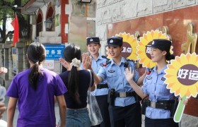 你逐梦，我护航！  冰城公安圆满交出中考答卷