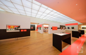 光影对话：新中国海报设计作品巡展首展 重磅开幕