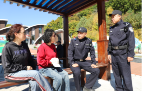 冰城公安多点发力  景区矛盾“分秒级”化解