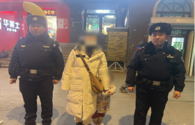 冰城公安暖心接力：两日连助走失儿童归家 警民情深温暖寒冬