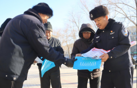 拒绝毒品 科学防艾 宾县公安局联合县疾控中心开展“世界艾滋病日”集中宣传活动