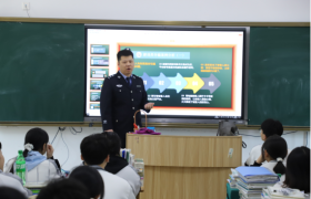 通河公安进校园开讲“反诈必修课” 筑牢校园“防骗墙”