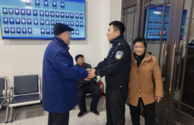 暴雨中暖心守护！民警智寻八旬走失老人