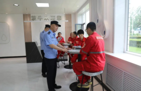冰城公安：将风险化解在萌芽 把平安送到企业身边