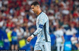 C罗罢赛？曝胜利欲引新王踢走他 开三倍薪水挖一尊真神