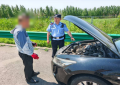 南岗分局长江路公安检查站服务救助  过往车辆和群众