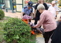 老人买菜中暑昏迷 民警暖心救助显担当