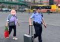 外出迷路、走路摔伤  道外公安暖心救助显真情