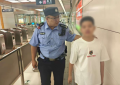 南岗分局民警巡逻中连助三名走失儿童归家 警民携手共筑平安防线