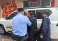 巡逻路上遇走失老人 暖心民警护送回家