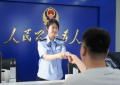 冰城公安： 窗口“升温”服务“走心”