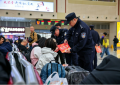 冰城公安靶向普法 送上节后“反诈锦囊”